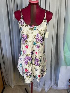 negligee nightgown satin floral purple crimson green NWT